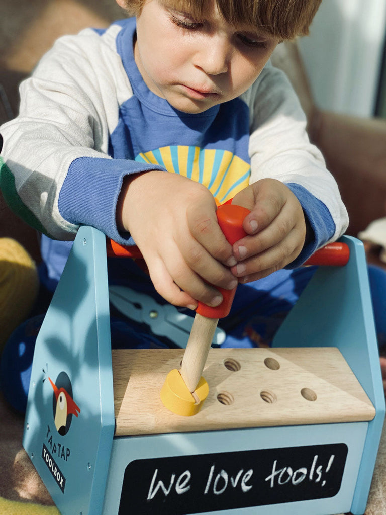 From boredom to brilliance: encouraging independent play