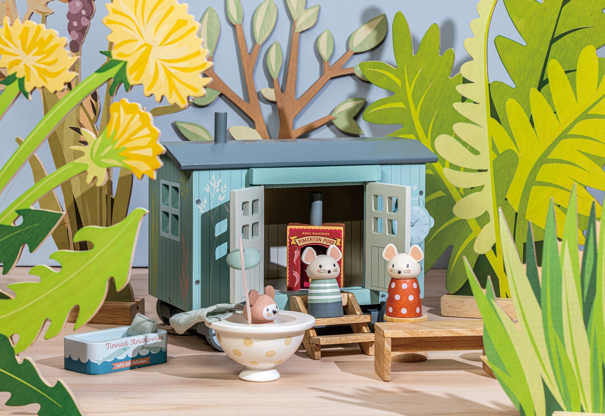 Secret Meadow Shepherd's Hut – Tender Leaf