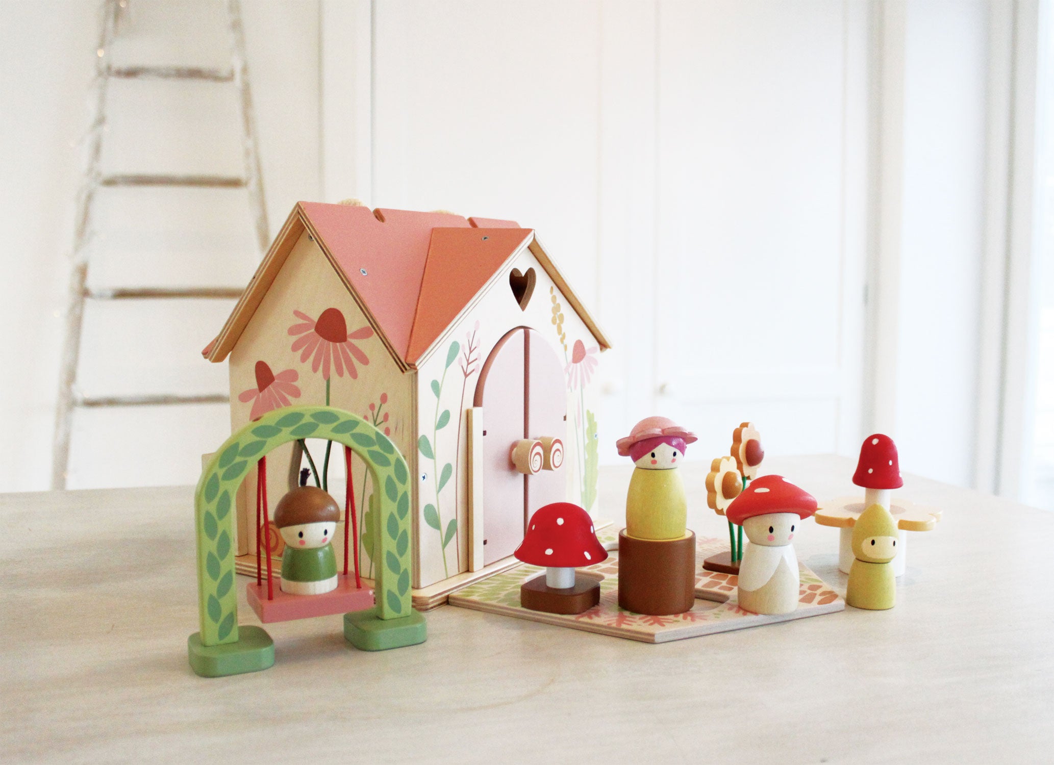 Rosewood Cottage Tender Leaf