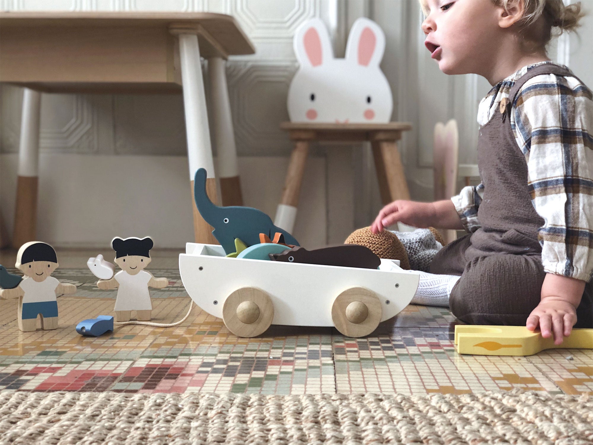 Le landau pour poupée cygne blanc, Tender Leaf Toys